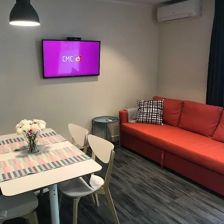 One Bedroom 아파트 *